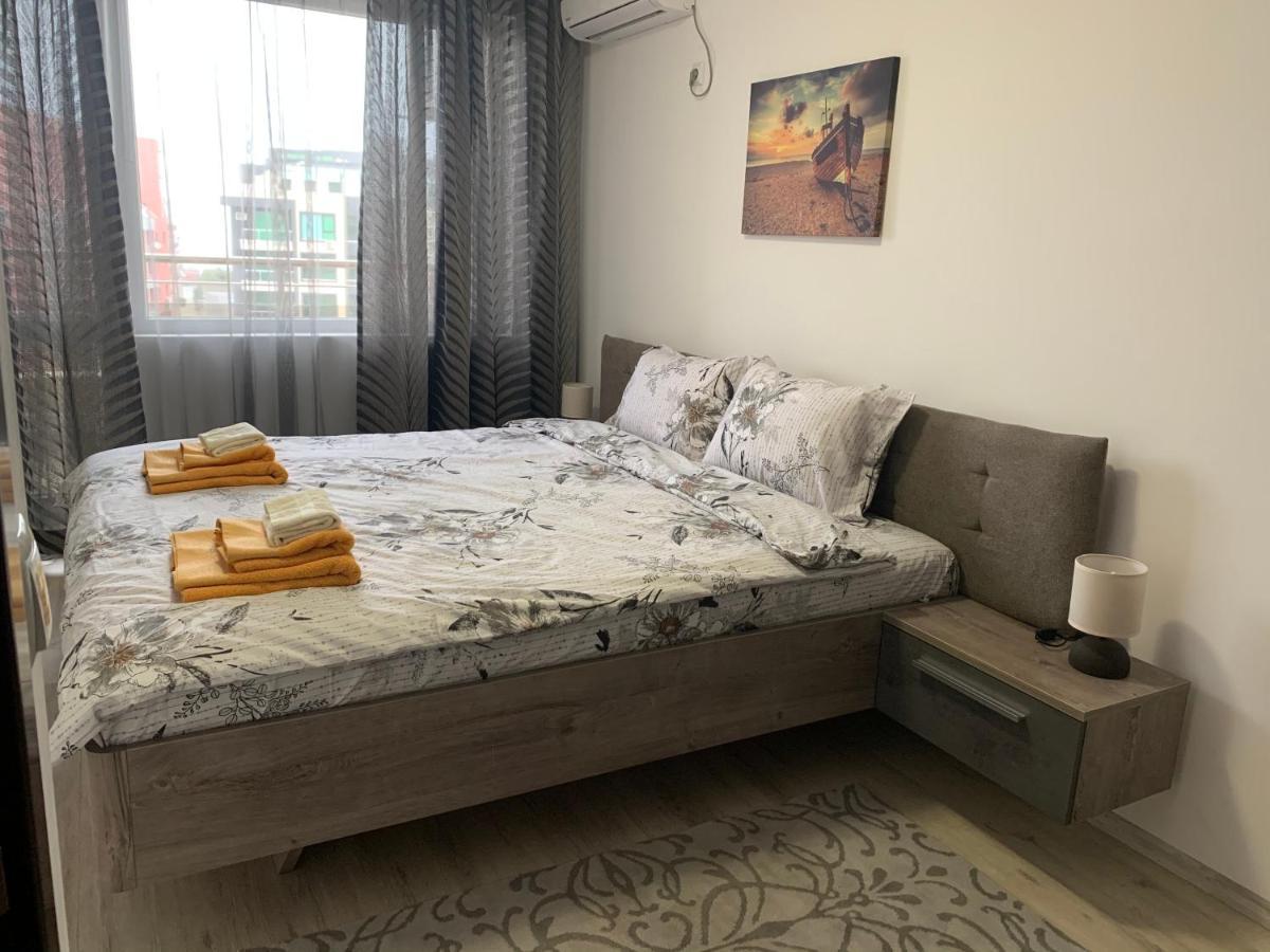 Sunny Days Luxury Apartment Pomorie Eksteriør billede